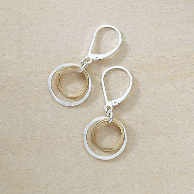 glow earrings