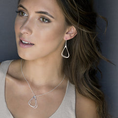 rosey dewdrops earrings - Freshie & Zero
 - 2