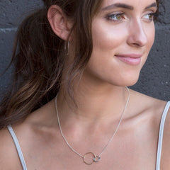 love necklace with two small circles - Freshie & Zero
 - 3