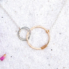 love necklace with two small circles - Freshie & Zero
 - 6